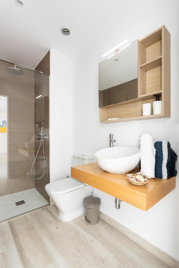 New 140M2 Loft-Style Flat At Town Heart, 3 Beaches Close Casa Leon El Medano  Exterior photo