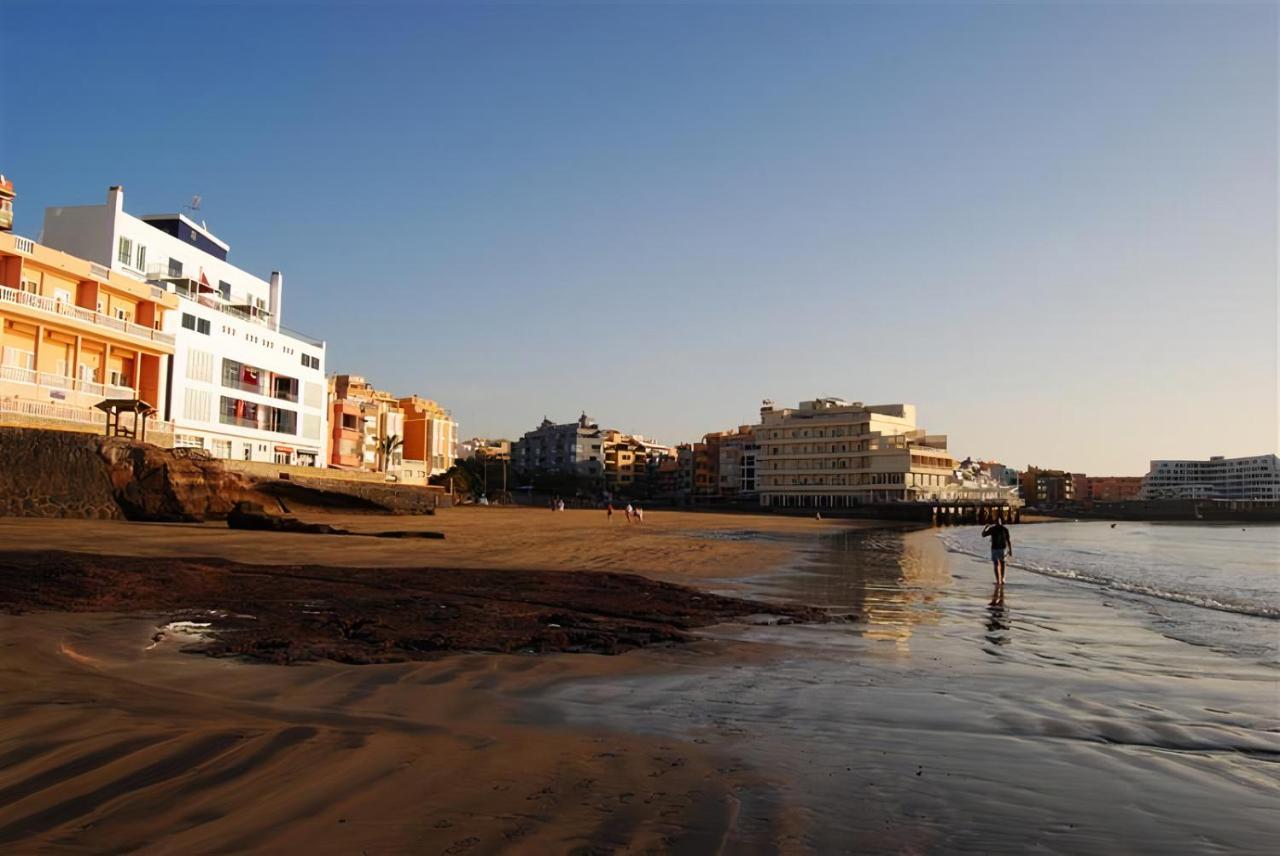 New 140M2 Loft-Style Flat At Town Heart, 3 Beaches Close Casa Leon El Medano  Exterior photo